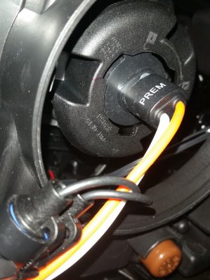 Correct bulb install.jpg